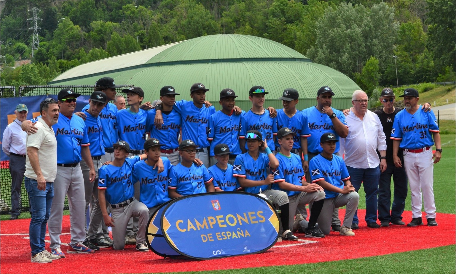 With Marlins Puerto Cruz